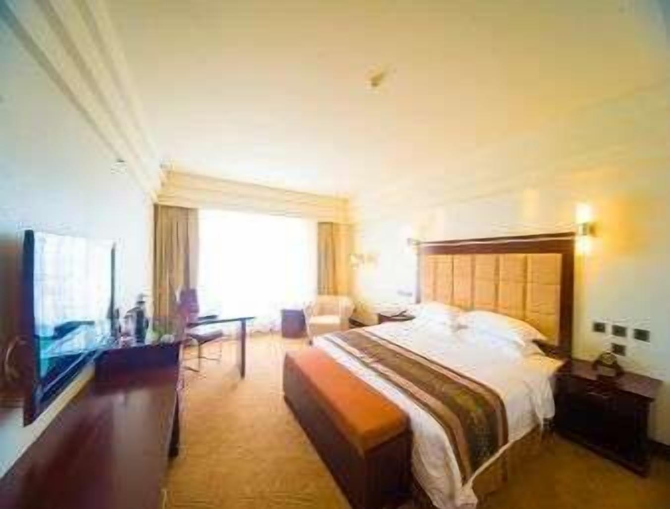 מלון Ramada Chengdu North מראה חיצוני תמונה