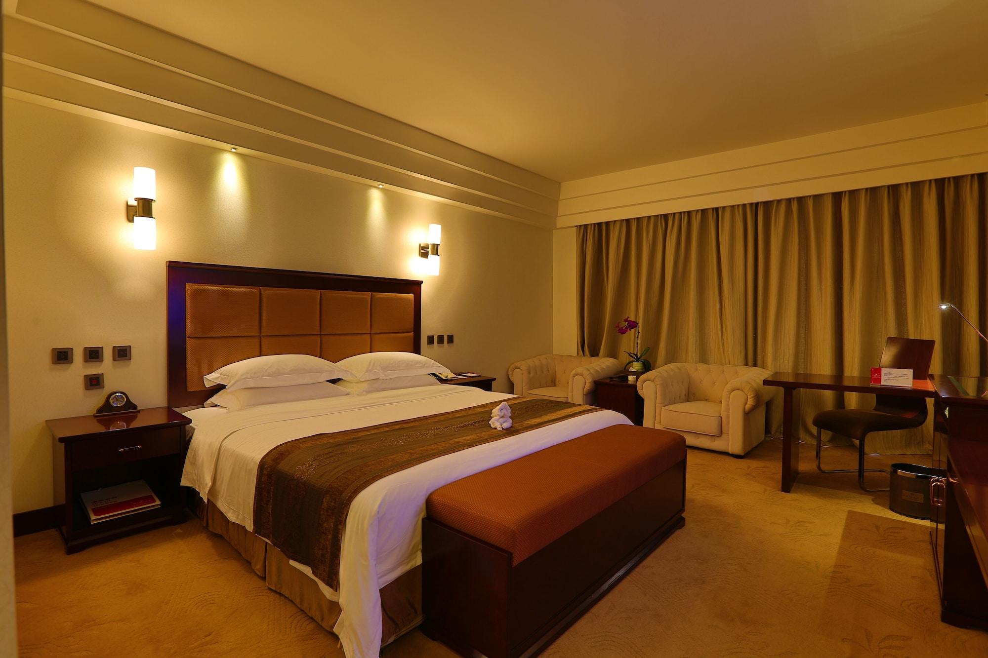 מלון Ramada Chengdu North מראה חיצוני תמונה