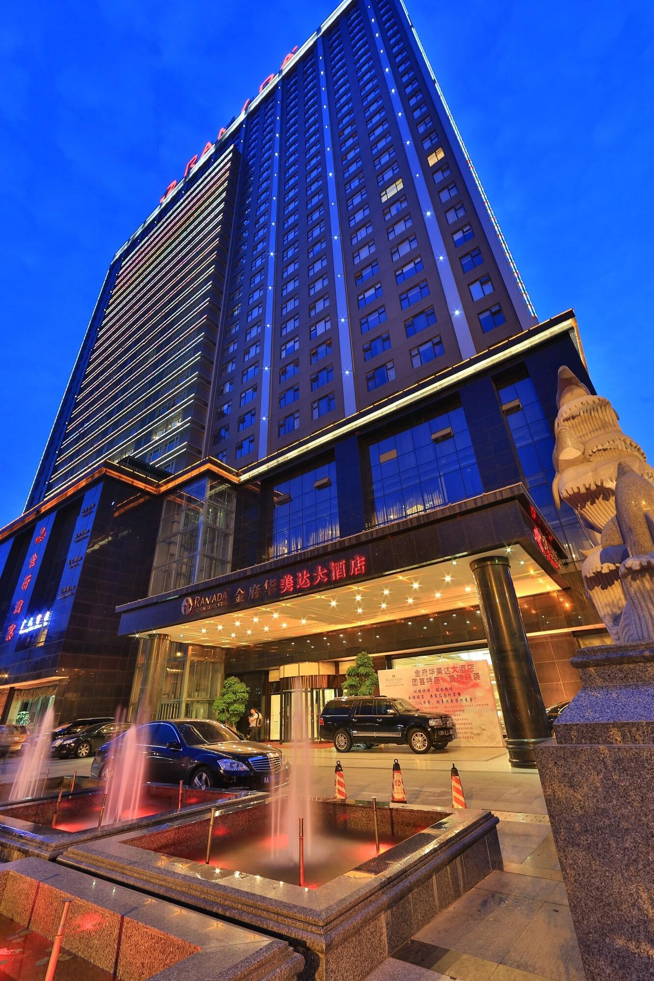 מלון Ramada Chengdu North מראה חיצוני תמונה